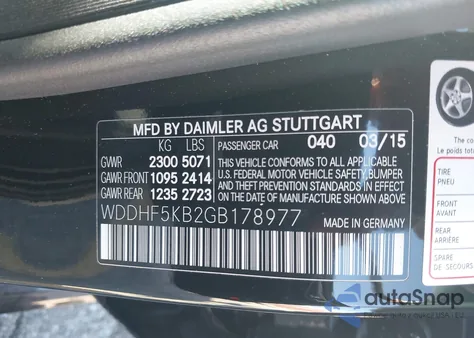 2016 Mercedes-Benz E 350 z USA, uszkodzony, nr VIN WDDHF5KB2GB178977